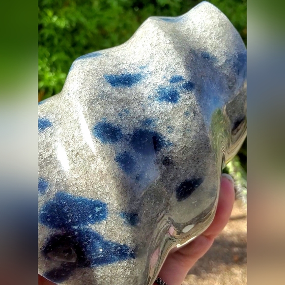 Authentic K2 (Azurite in Granite) Carved Flame from Pakistan - Picture 8 of 16